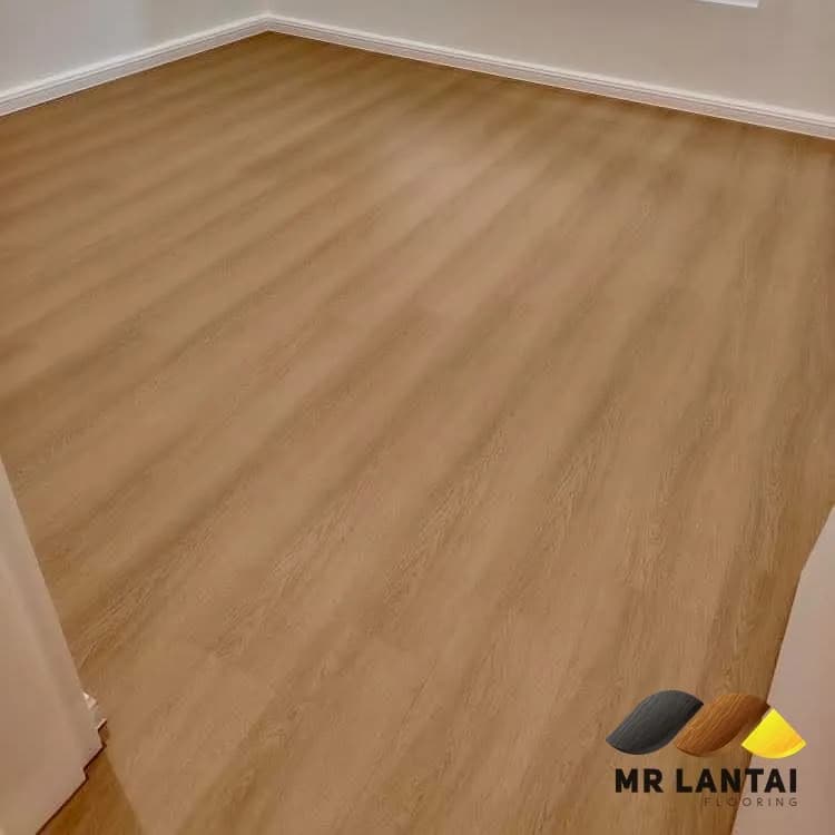 Golden oak-look SPC — SPC flooring installed by Mr Lantai